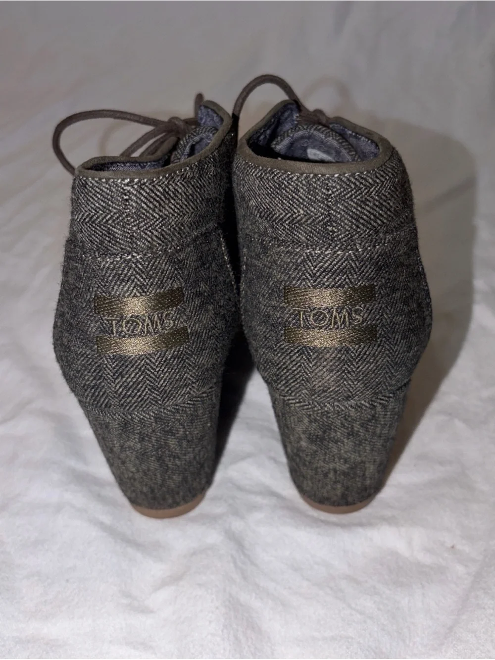 Toms Desert Wedge Herringbone Bootie Ankle Boots Shoes Gray Lace Up Fabric sz7.5